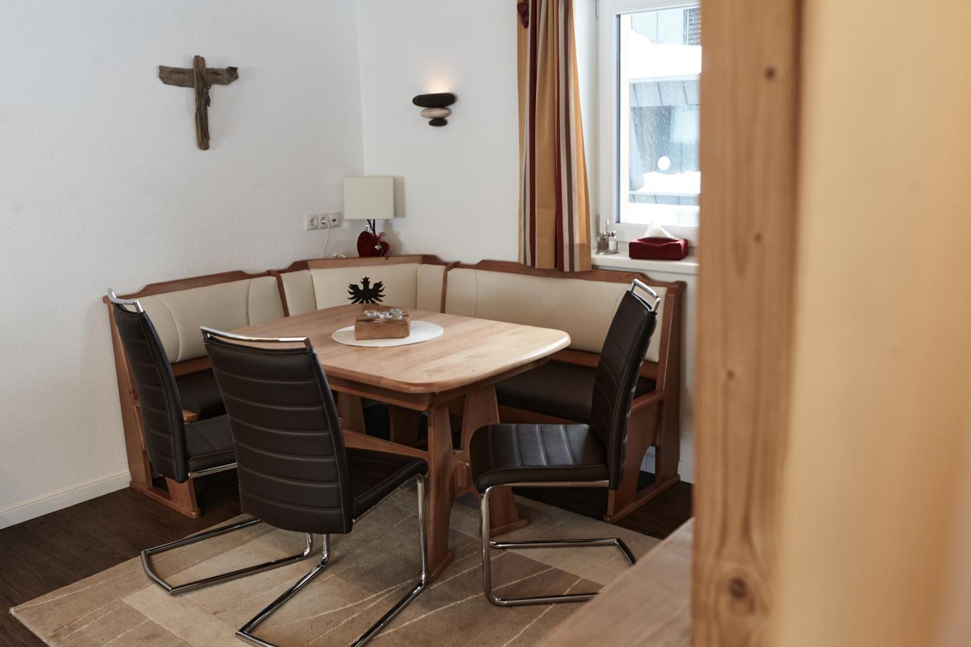 Haus Sepp Gruber Hotel Sankt Anton am Arlberg Bilik gambar